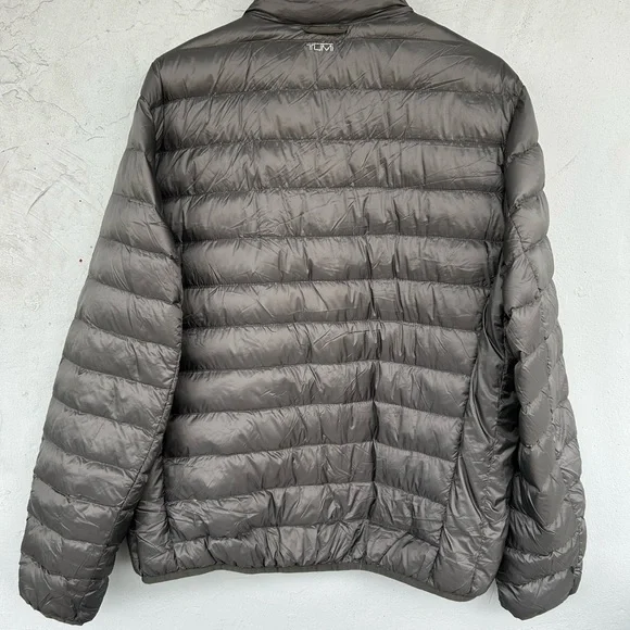 TUMI pax Charcoal Puffer Jacket - Picture 8 of 12